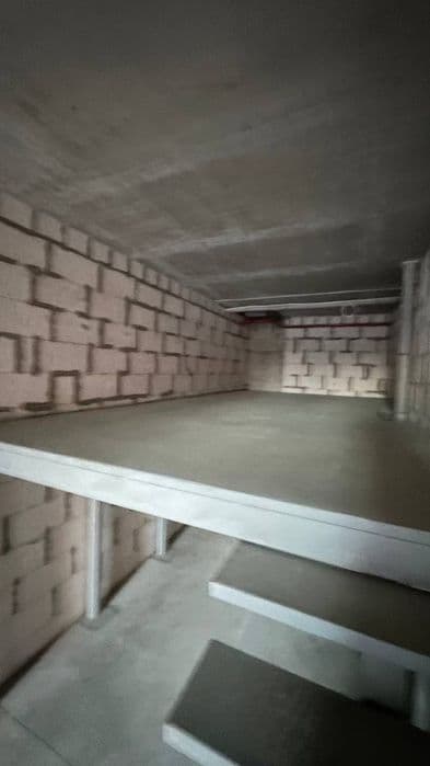 Коммерция Пространство на Радостной Фасад, есть подъезд к помещению АШ
